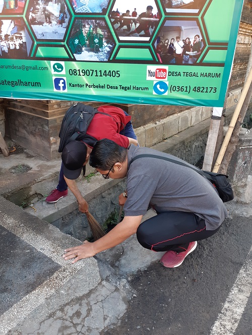 Jumat Bersih Desa Tegal Harum