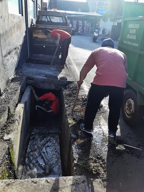 Jumat Bersih Desa Tegal Harum