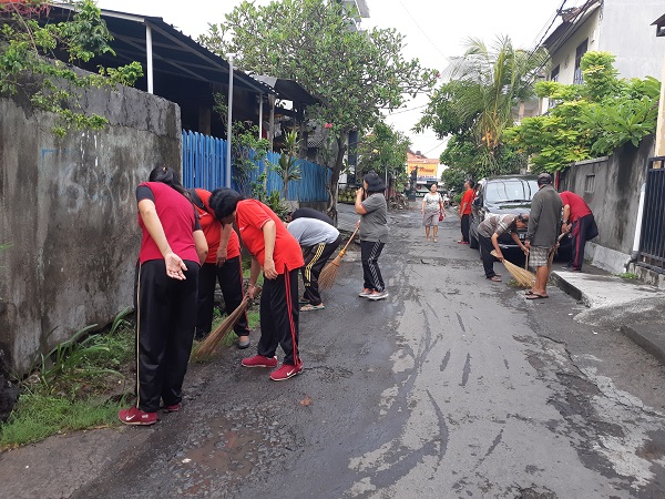 Jumat Bersih Desa Tegal Harum